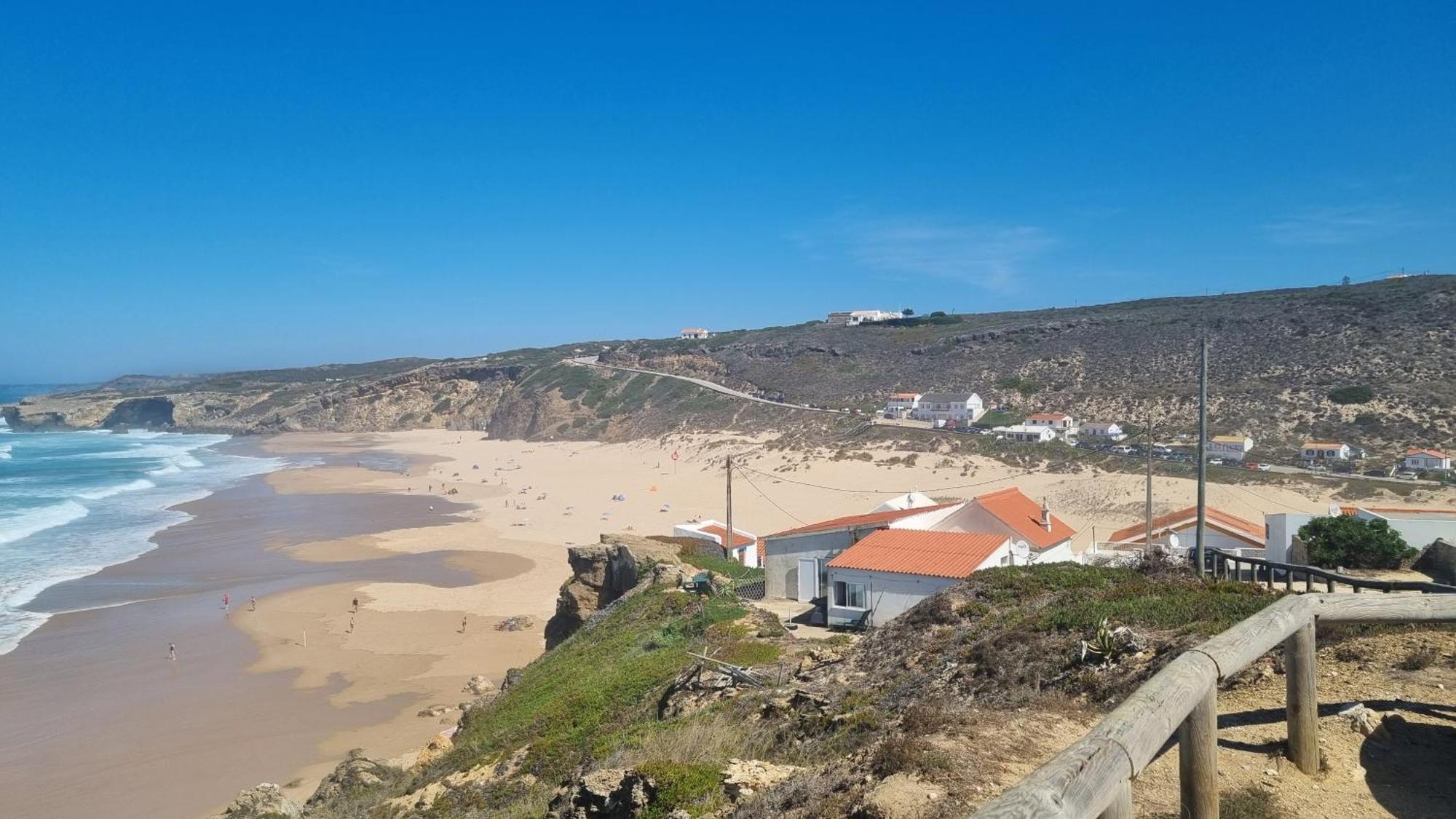 Casa Flora - Vale Da Telha - Nature - Surf & Sun Aljezur Exterior foto